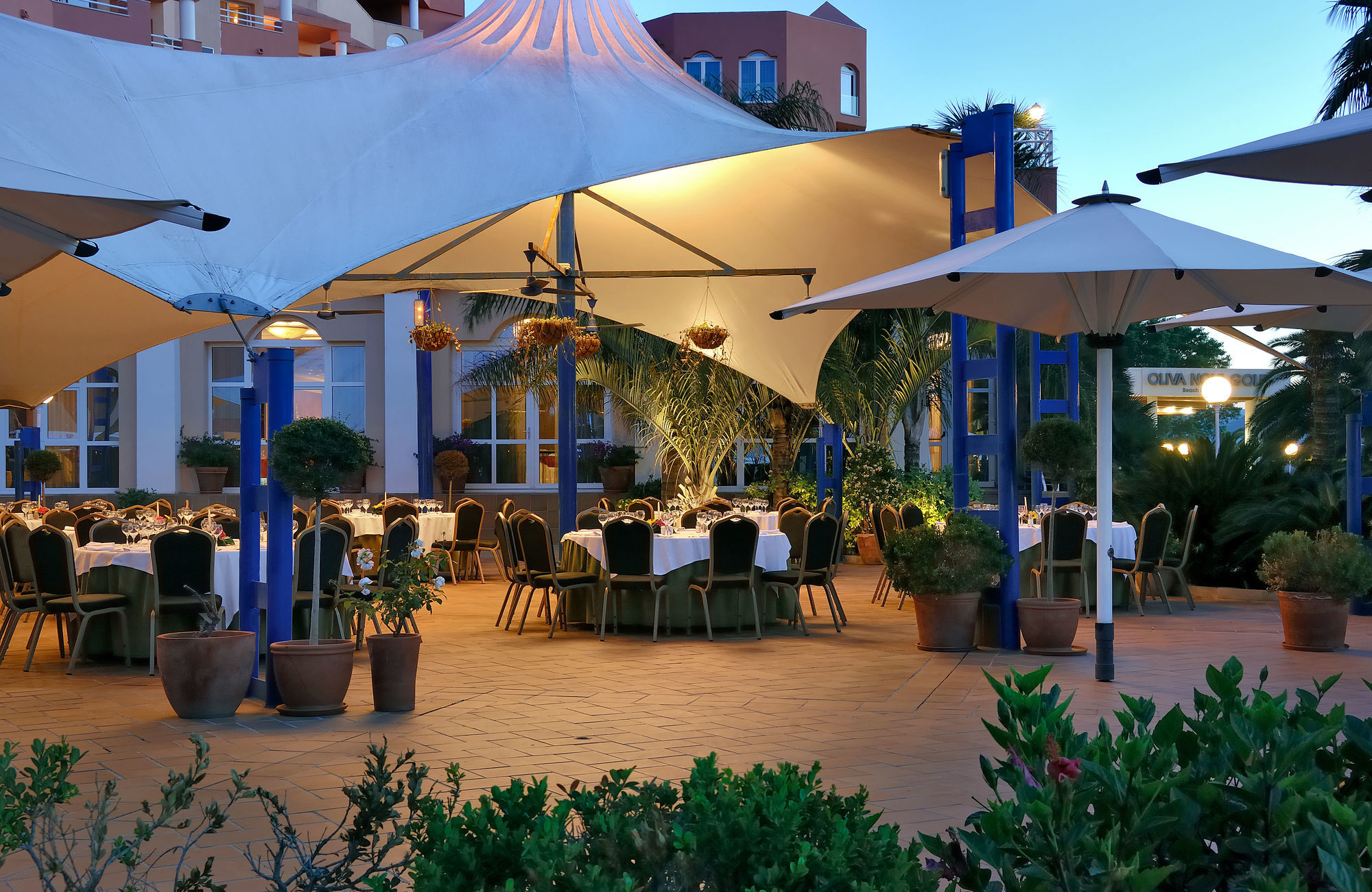 Oliva Nova Beach & Golf Hotel Ресторант снимка